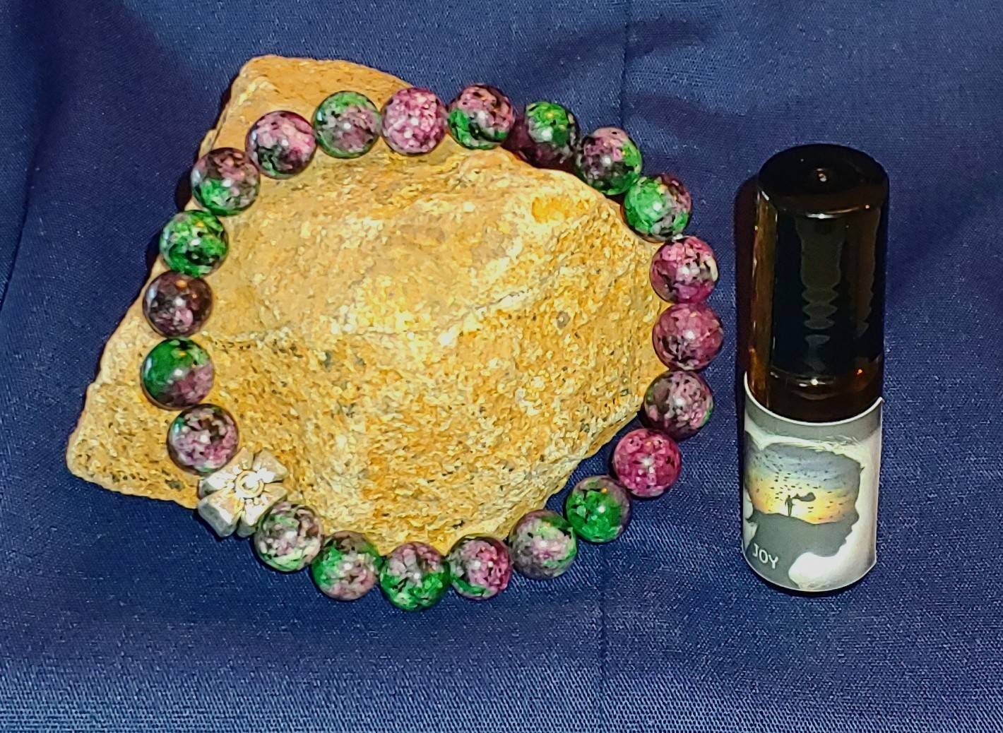 BUNDLE DREAMS KIT Genuine 8mm crystal bracelet with essential oil blend for joy. Give the gift of JOY, help DREAMS come true for your loved one!