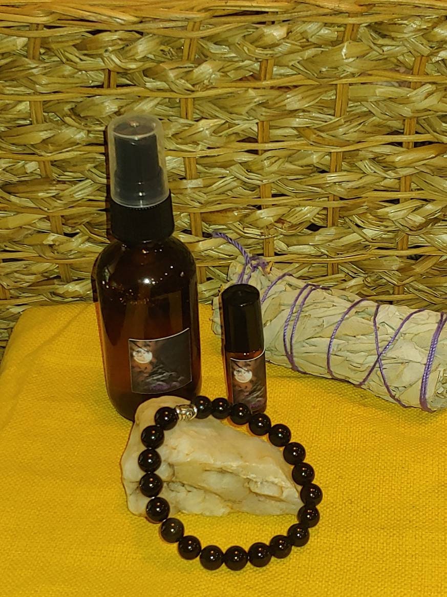 BUNDLE PROTECTION KIT genuine obsidian and therapeutic essential oils,8mm crystal bracelet ,essential oil roll on blend,room and body spray