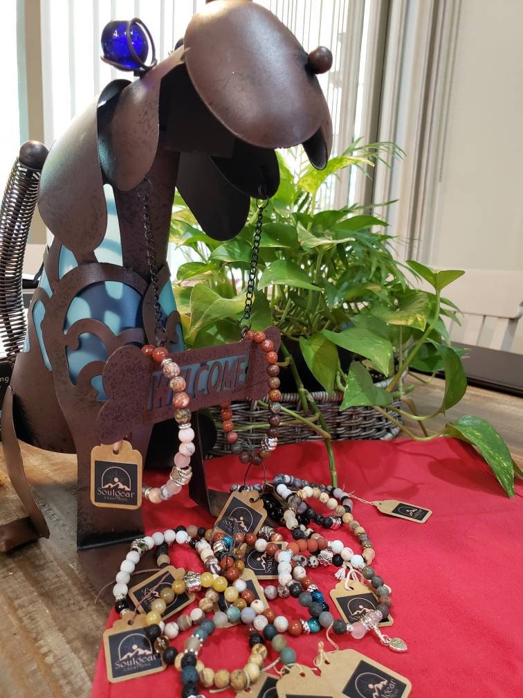 DOGS RULE! PET ANIMAL COMMUNICATION genuine Gemstone Crystals, 8mm stone bracelets, Collar charms,palm crystals-help them feel loved & protected!